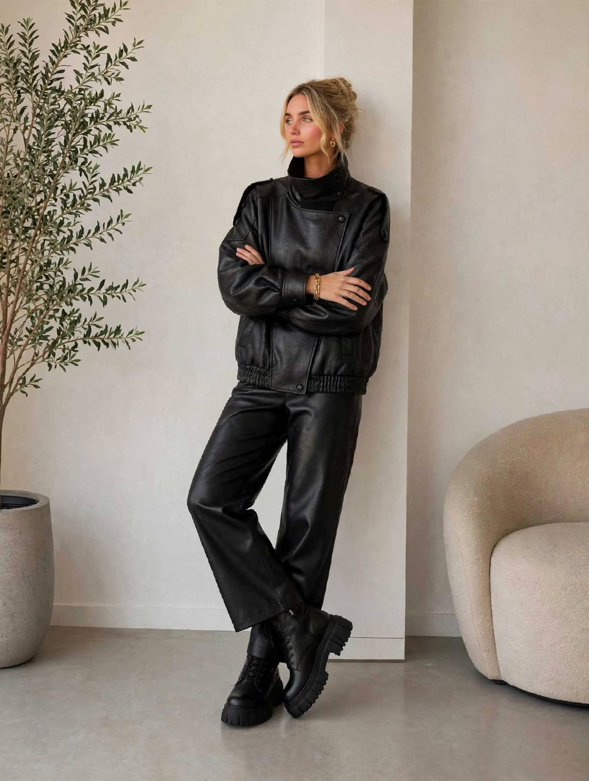 Chaqueta biker oversize de cuero sintético