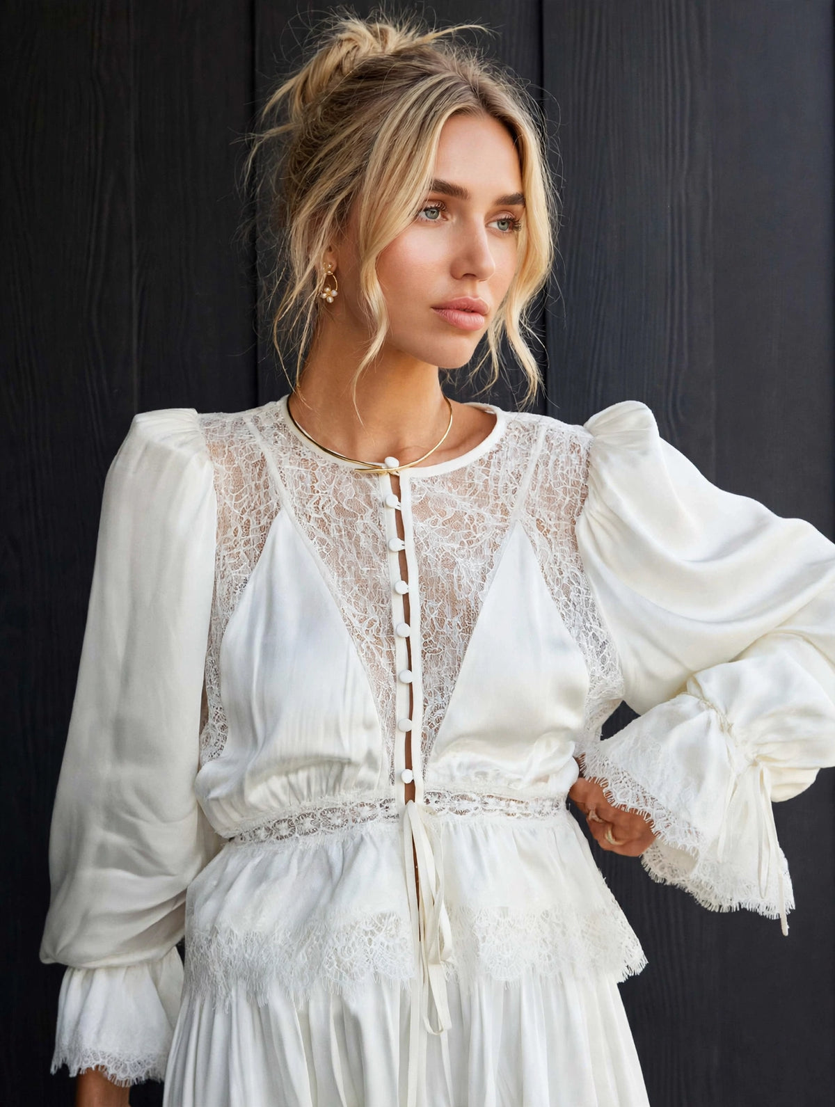 Conjunto blanco de encaje con pantalón