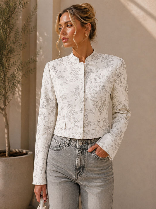 Chaqueta corta estampada